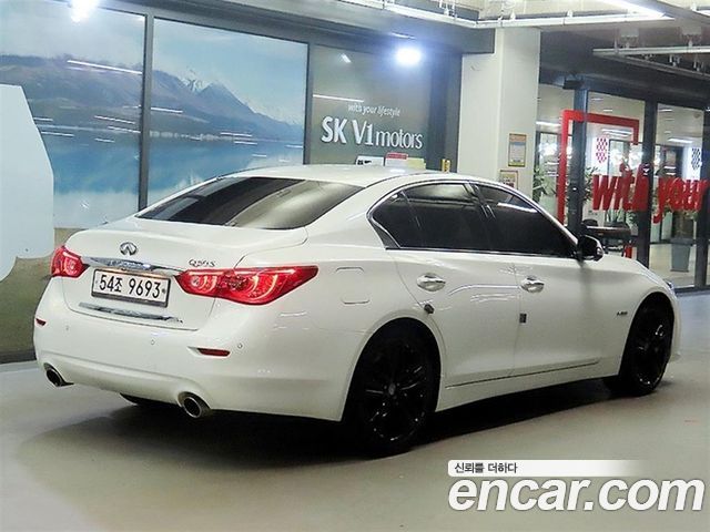 Infiniti Q50 2017 — photo 4