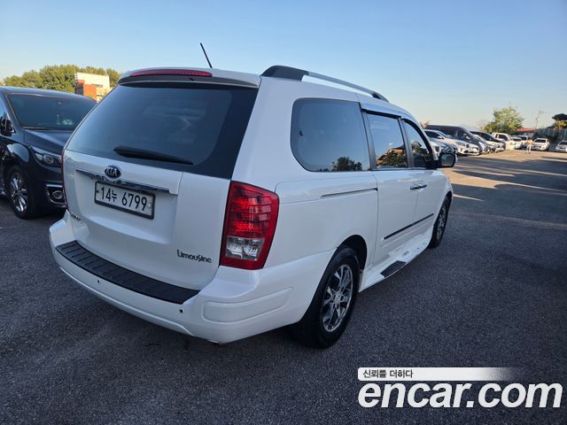 Kia Canival 2014 — photo 6