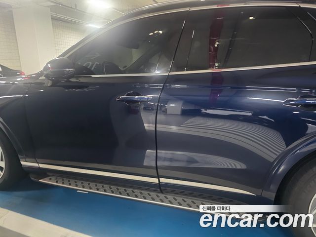 Genesis GV70 2022 — photo 11