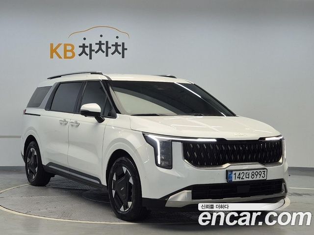 Kia Canival 2025 — photo 4