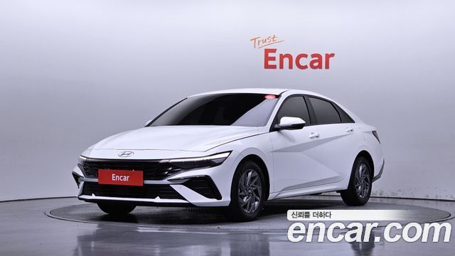 Hyundai AVANTE 2024 — photo 1