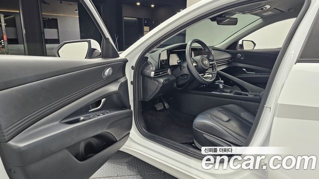 Hyundai AVANTE 2024 — photo 13