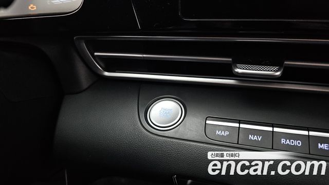 Hyundai AVANTE 2024 — photo 28