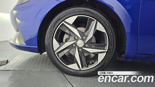 Hyundai AVANTE 2021 — photo 5