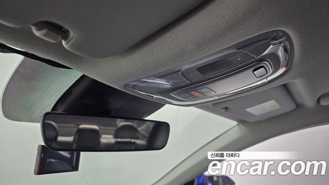Hyundai AVANTE 2021 — photo 21
