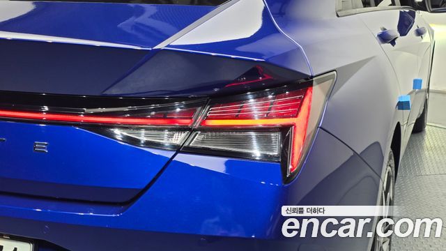 Hyundai AVANTE 2021 — photo 9