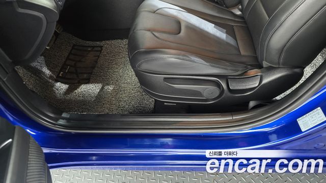 Hyundai AVANTE 2021 — photo 28