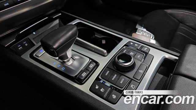 Genesis G80 2017 — photo 9