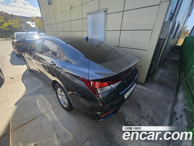 Hyundai AVANTE 2022 — photo 5