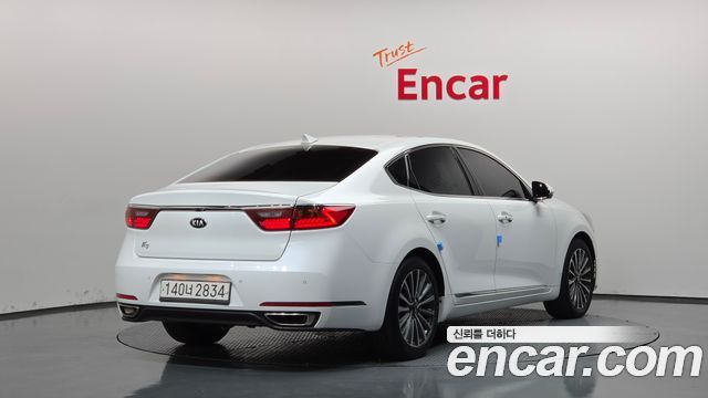 Kia K7 2018 — photo 2