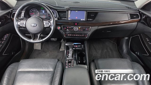 Kia K7 2018 — photo 7