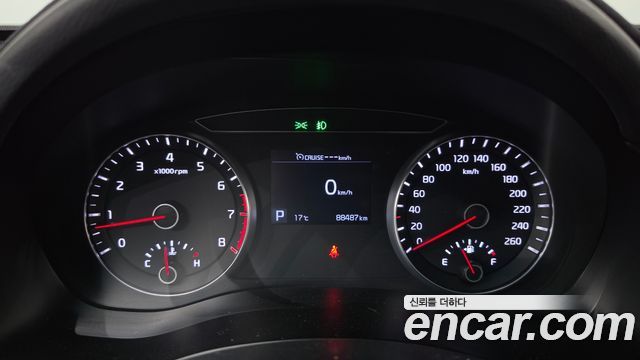 Kia K7 2018 — photo 8