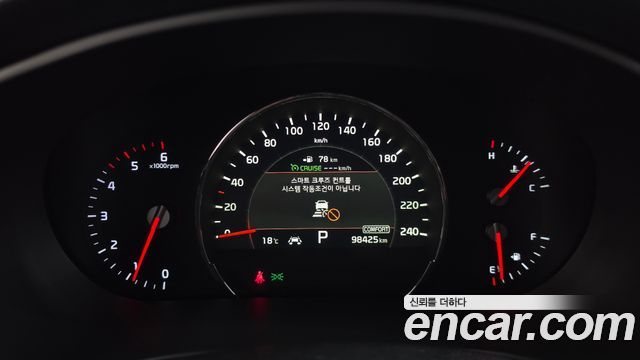 Kia Sorento 2018 — photo 8