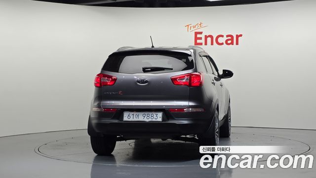 Kia Sportage 2011 — photo 4