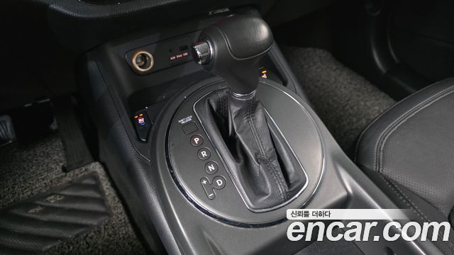 Kia Sportage 2011 — photo 9