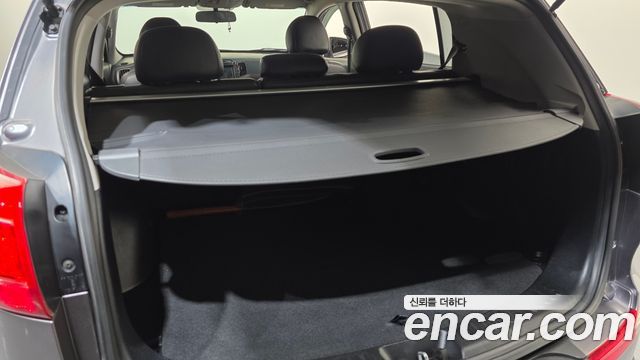 Kia Sportage 2011 — photo 16