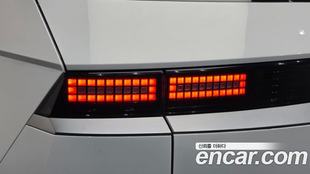 Hyundai Ioniq5 2022 — photo 9