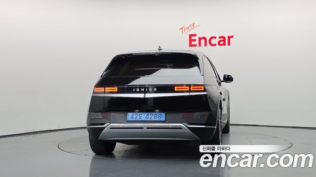 Hyundai Ioniq5 2023 — photo 4