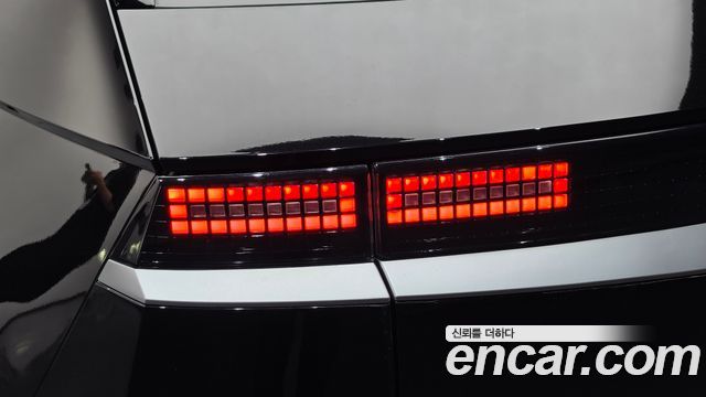 Hyundai Ioniq5 2023 — photo 9