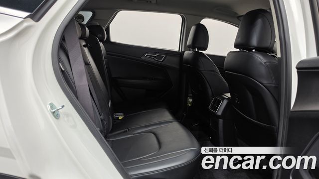 Kia Sportage 2024 — photo 17