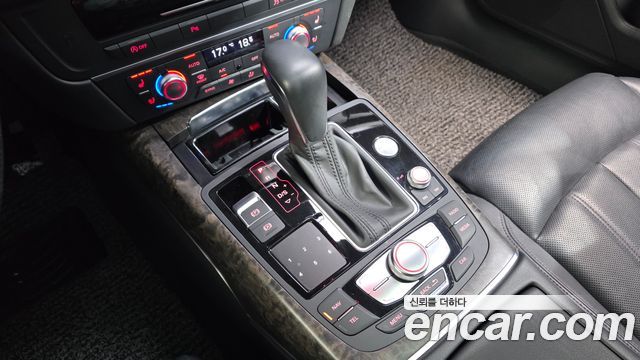 Audi A6 2018 — photo 12