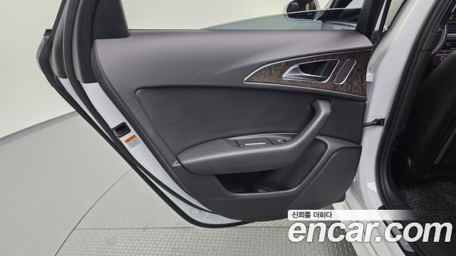 Audi A6 2018 — photo 15