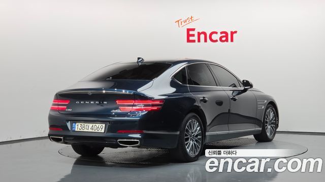 Genesis G80 2022 — photo 2