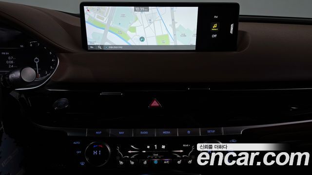 Genesis G80 2022 — photo 18