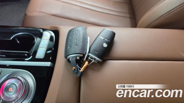 Genesis G80 2022 — photo 21