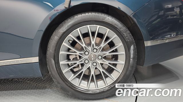Genesis G80 2022 — photo 7