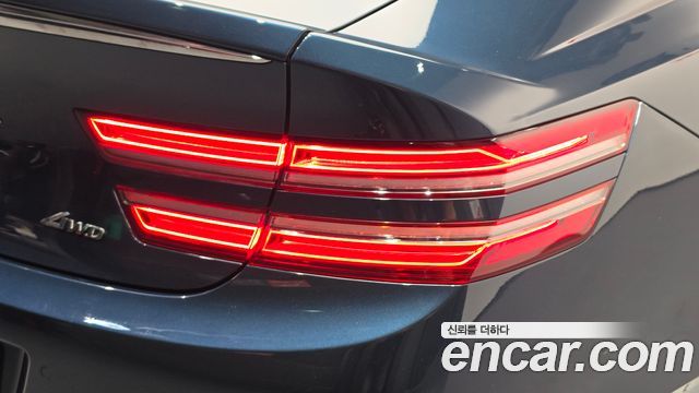 Genesis G80 2022 — photo 9