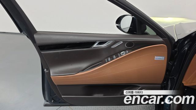 Genesis G80 2022 — photo 14