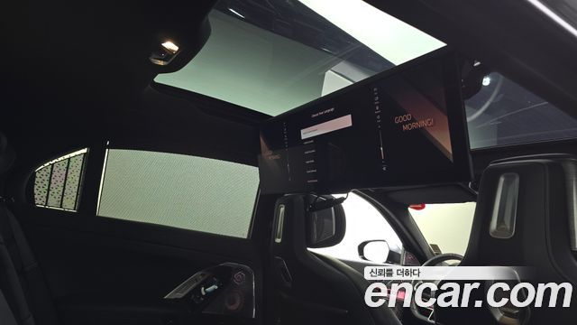 BMW i7 2024 — photo 17