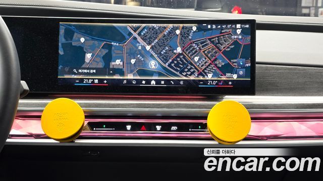 BMW i7 2024 — photo 18