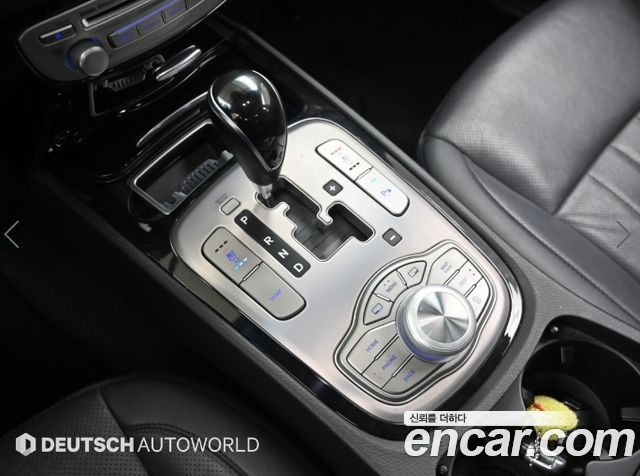 Hyundai Genesis 2014 — photo 9