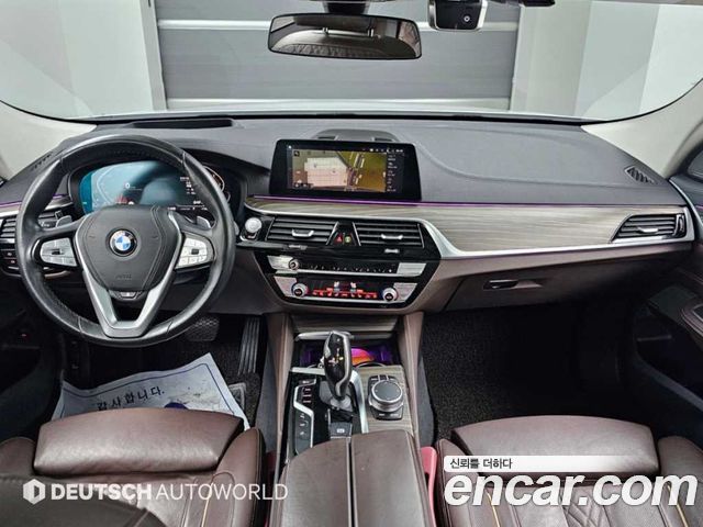 BMW Gran Turismo 2020 — photo 7