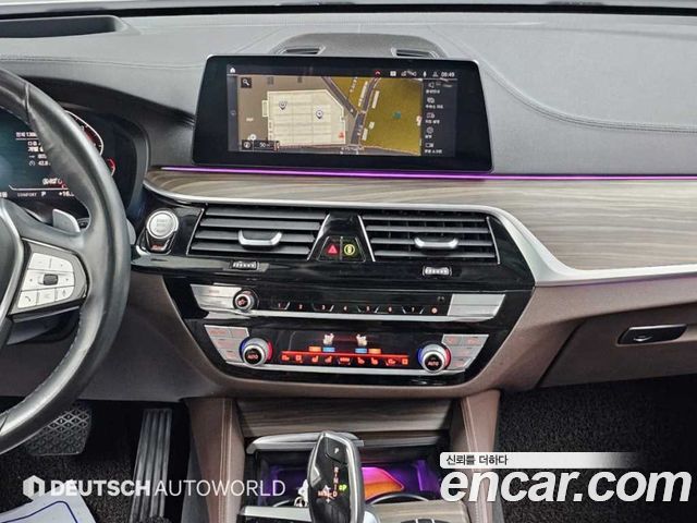 BMW Gran Turismo 2020 — photo 14