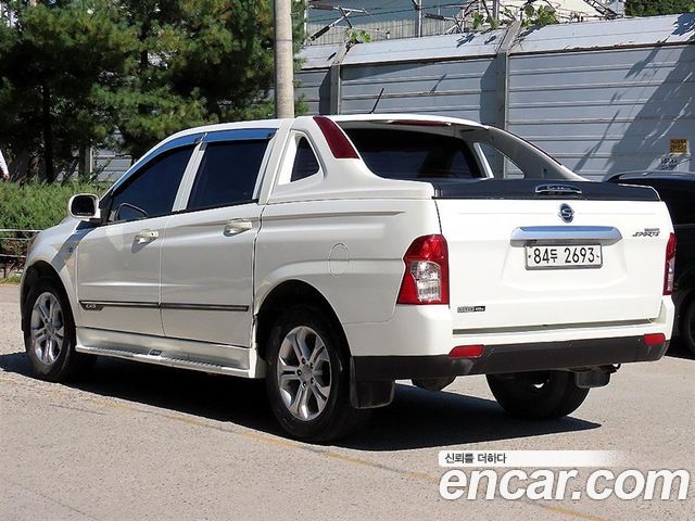 KG Mobility KORANDO 2014 — photo 3