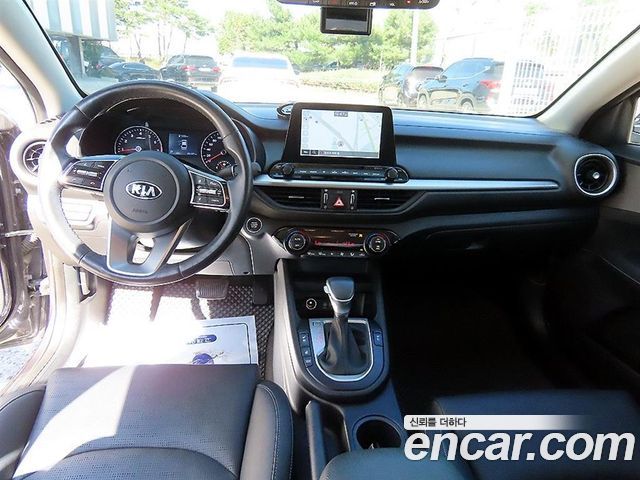 Kia K3 2019 — photo 7