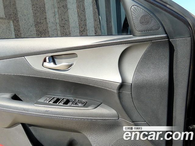 Kia K3 2019 — photo 11