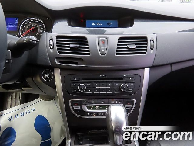 Renault Korea SM5  2016 — photo 14