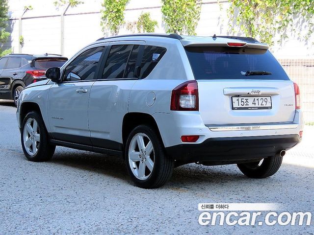 Jeep Compass 2013 — photo 3