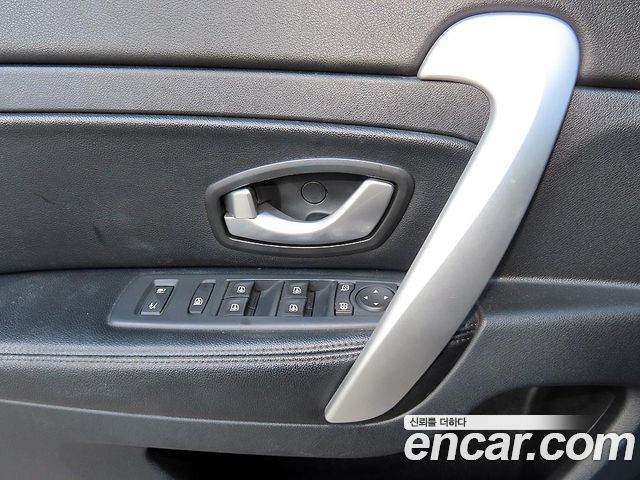 Renault Korea SM5  2015 — photo 11