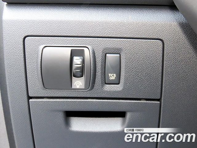 Renault Korea SM5  2015 — photo 12