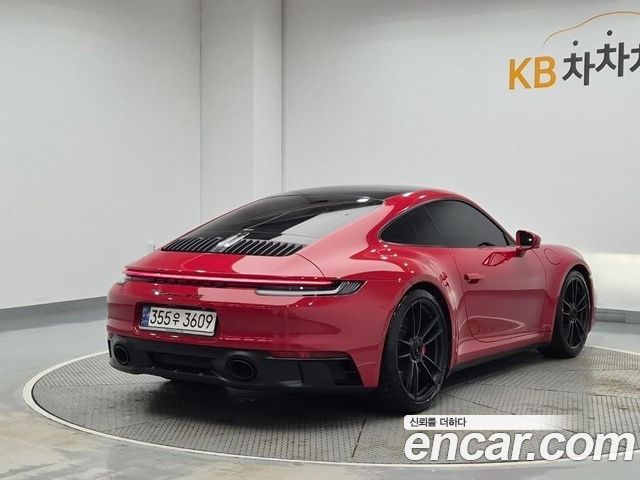Porsche 911 2023 — photo 3