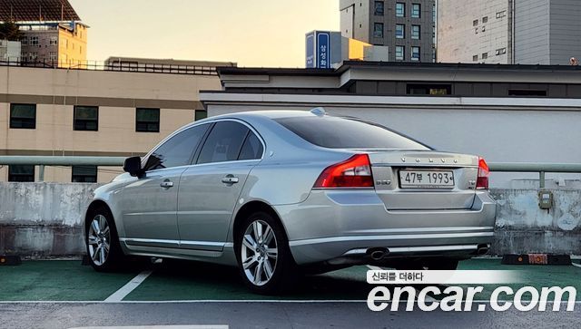 Volvo S80 2012 — photo 2