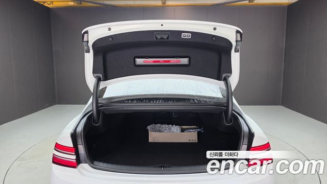Genesis G80 2024 — photo 35