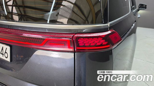 Kia Canival 2022 — photo 9