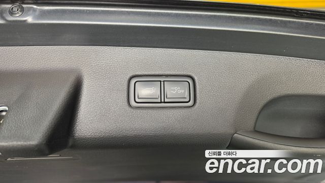 Kia Canival 2022 — photo 33