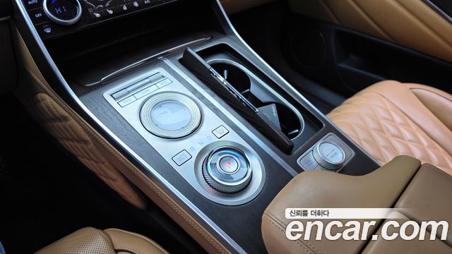 Genesis GV80 2020 — photo 12
